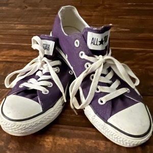 Purple Converse SZ 8 Women’s SZ 6 Men’s